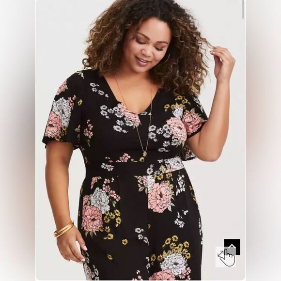 Torrid Floral Wide Leg Challis Jumpsuit Romper Women's Plus Black 0X - Picture 10 of 11